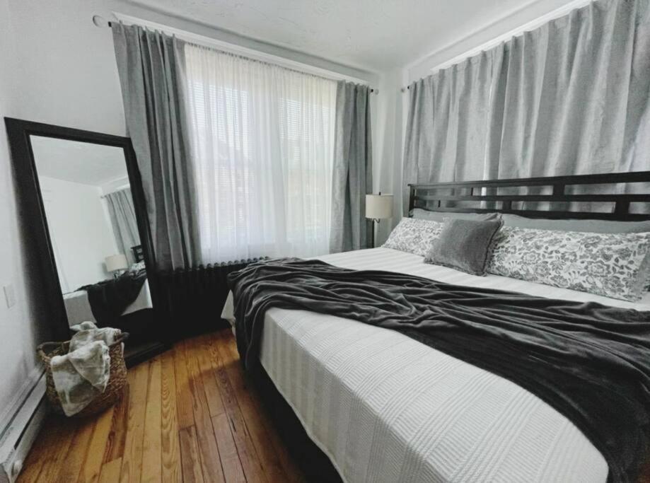 Lovely 2Br W Office Space - King Bed & Alexa Apartman Pittsburgh Kültér fotó